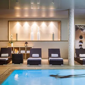 Novotel Centre Gare Hotel